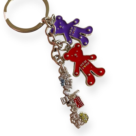 COPY - 🦚2/$20🦚 New York City charm keychain key holder charms. NYC - Picture 2 of 8